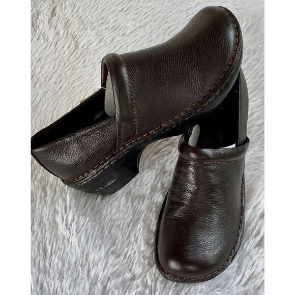 NWT Sonoma SZ 9 Brown Leather Slip On Professional Comfort Clogs Shoes - Picture 8 of 9
